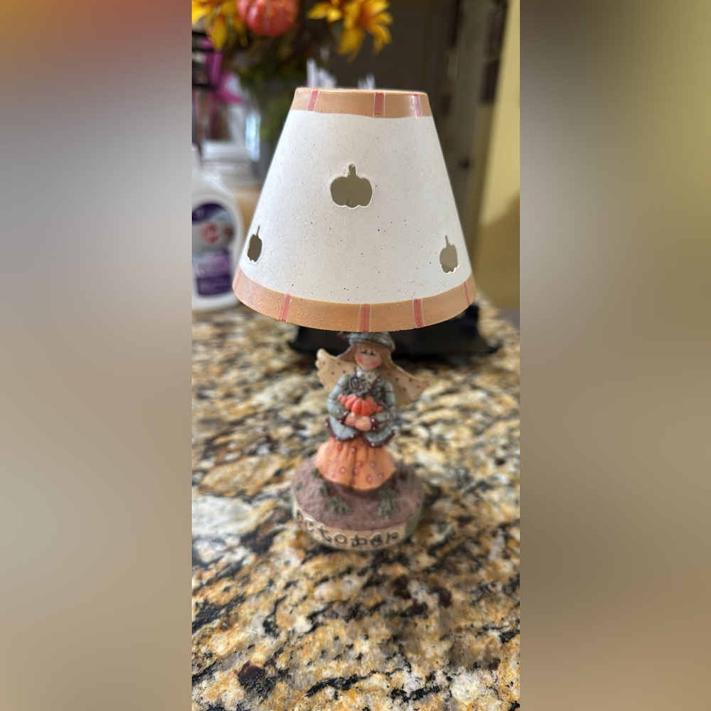 October Yankee candle holder